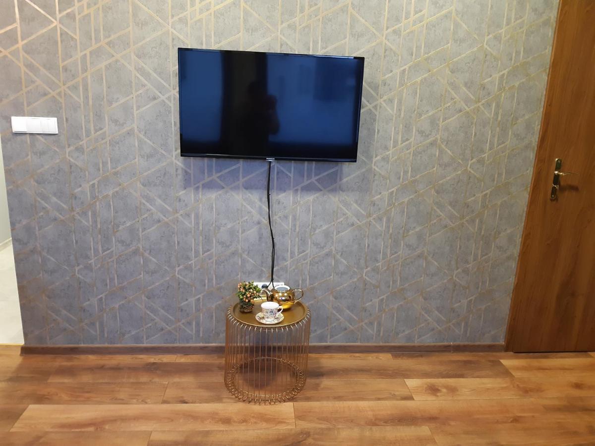 Secesja House Apartment ออชเวียนชิม ภายนอก รูปภาพ