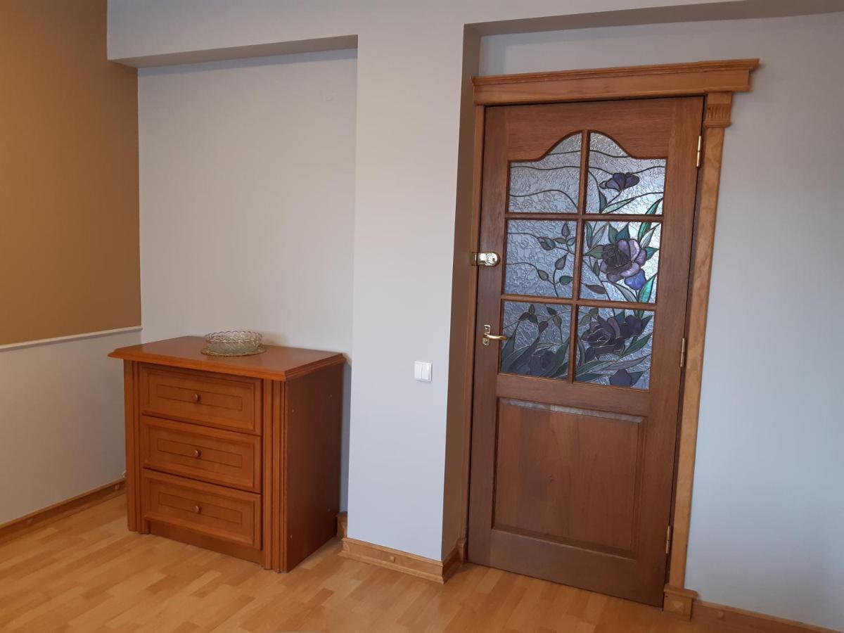 Secesja House Apartment ออชเวียนชิม ภายนอก รูปภาพ